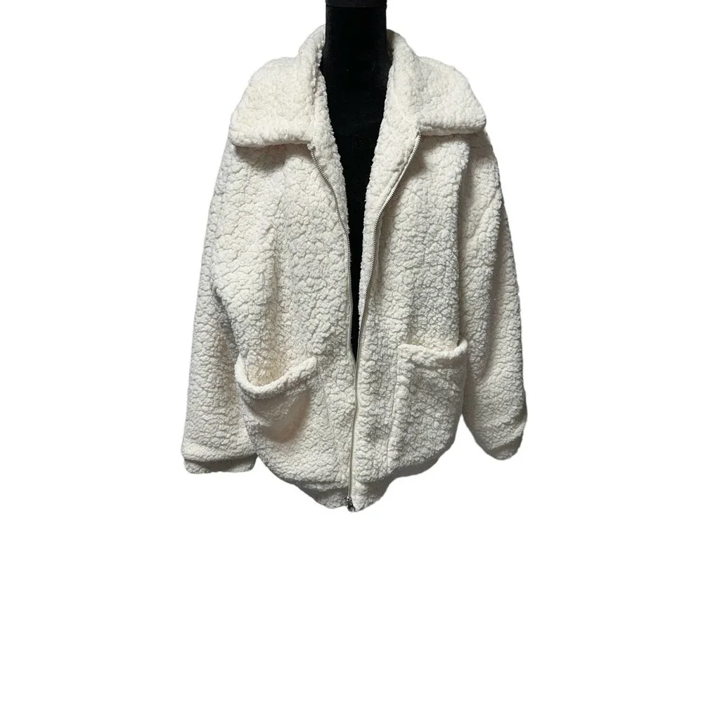 C&C California Cream Plush Jacket size XL‎